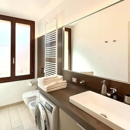 Int 5 - Elios By San Luca Apartman Bologna